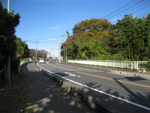 橋の写真”width=