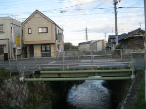 橋の写真”width=