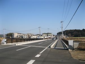 橋の写真”width=