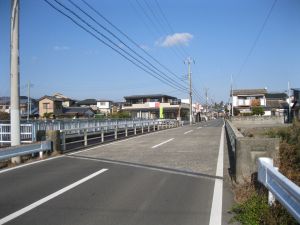 橋の写真”width=