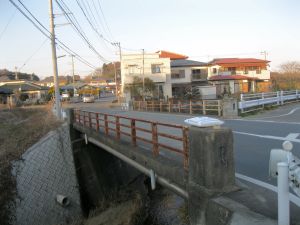 橋の写真”width=