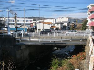 橋の写真”width=