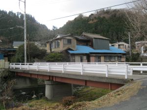橋の写真”width=