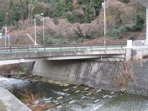 橋の写真”width=