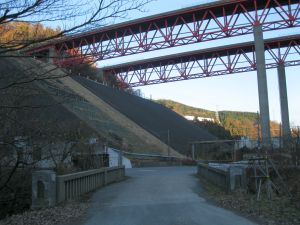 橋の写真”width=