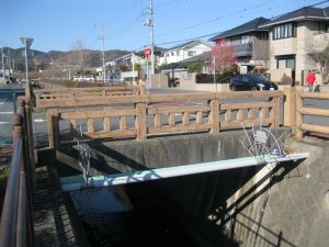 橋の写真”width=