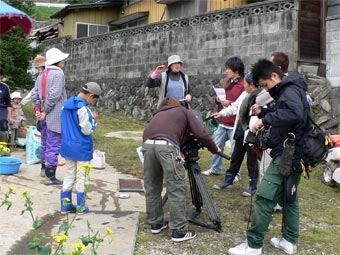 �e���r���^